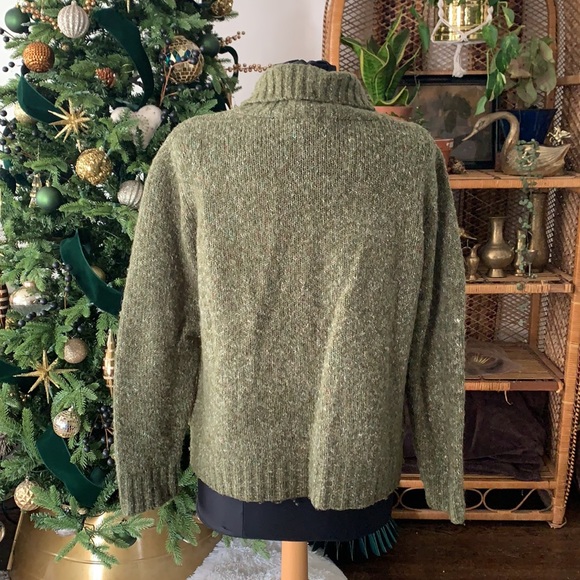 LL Bean green shawl neck wool blend sweater size Large - Picture 4 of 4